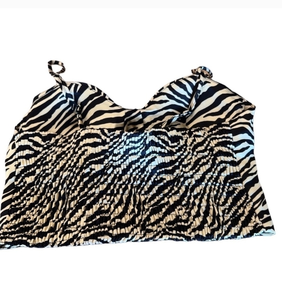 Sincerely Jules Zebra Print Camisole - Picture 3 of 11